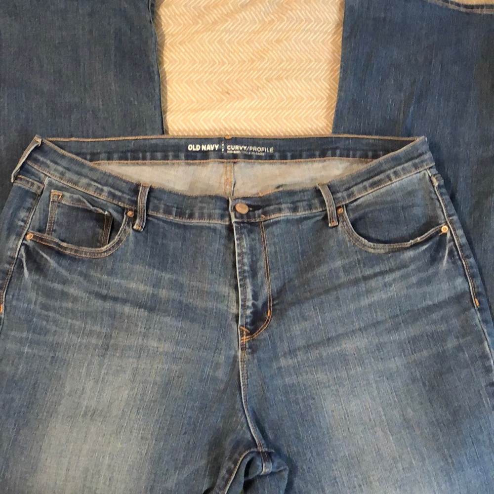 Old Navy Curvy Bootcut